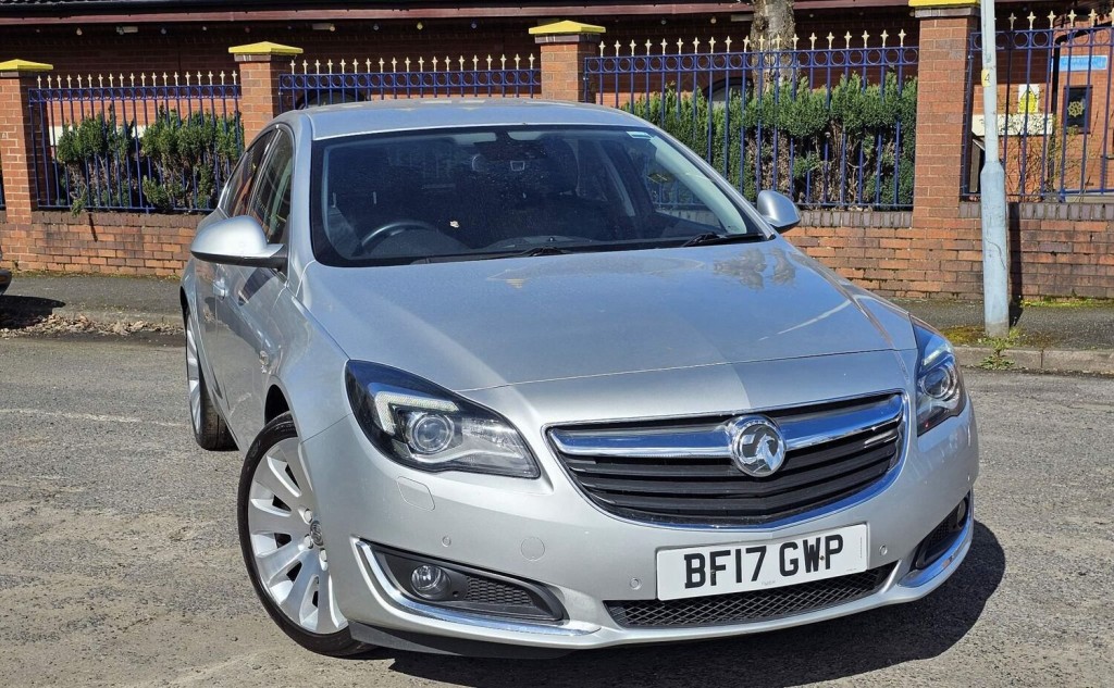 VAUXHALL INSIGNIA