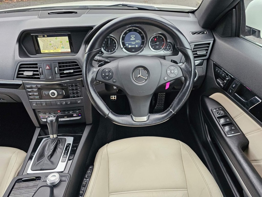 MERCEDES-BENZ E CLASS