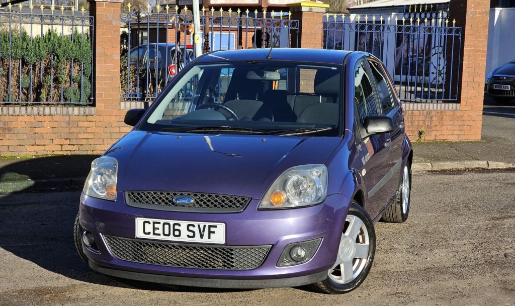 FORD FIESTA