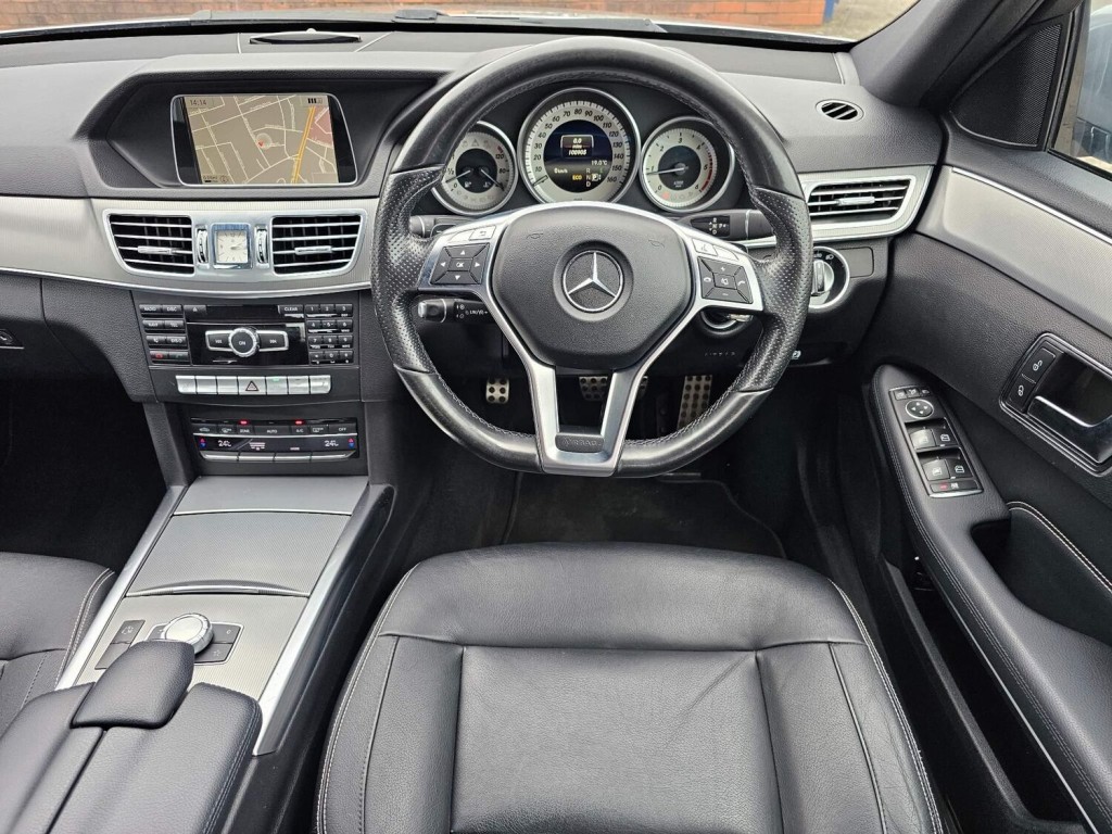 MERCEDES-BENZ E CLASS