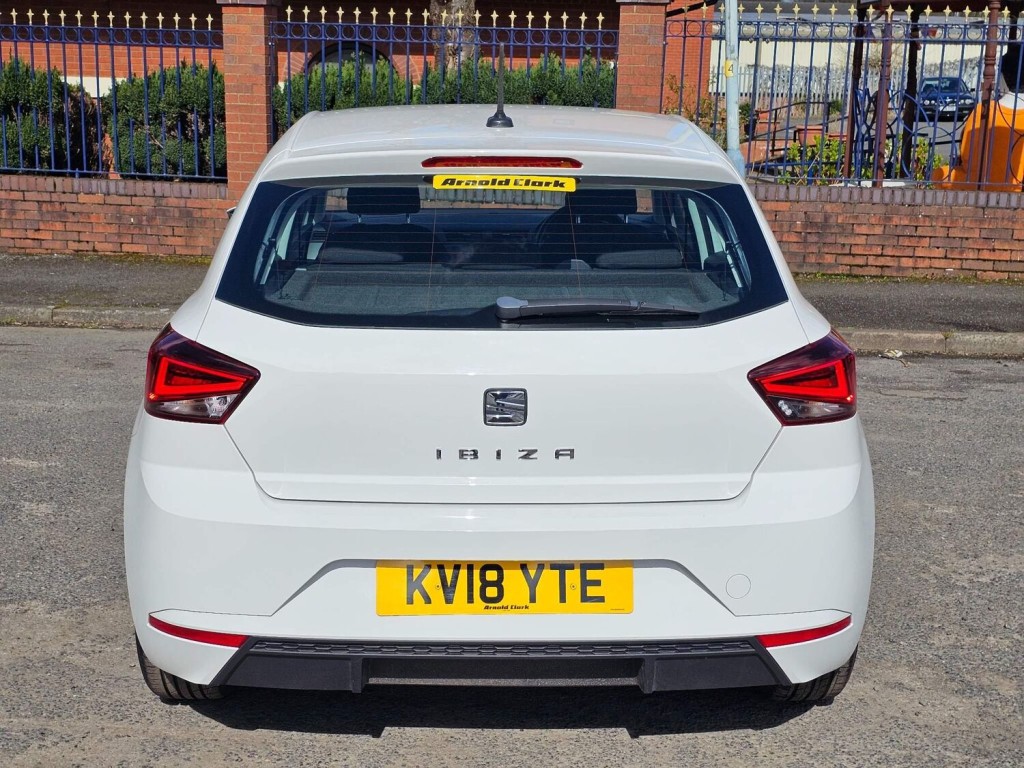 SEAT IBIZA