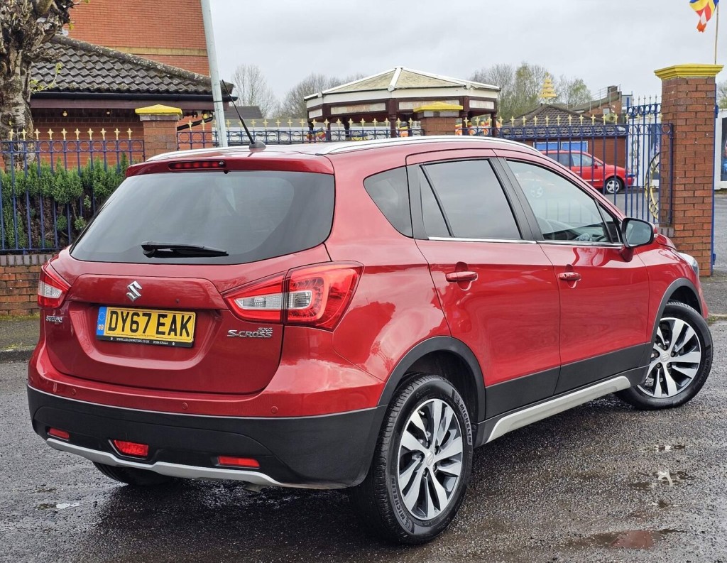SUZUKI SX4 S-CROSS