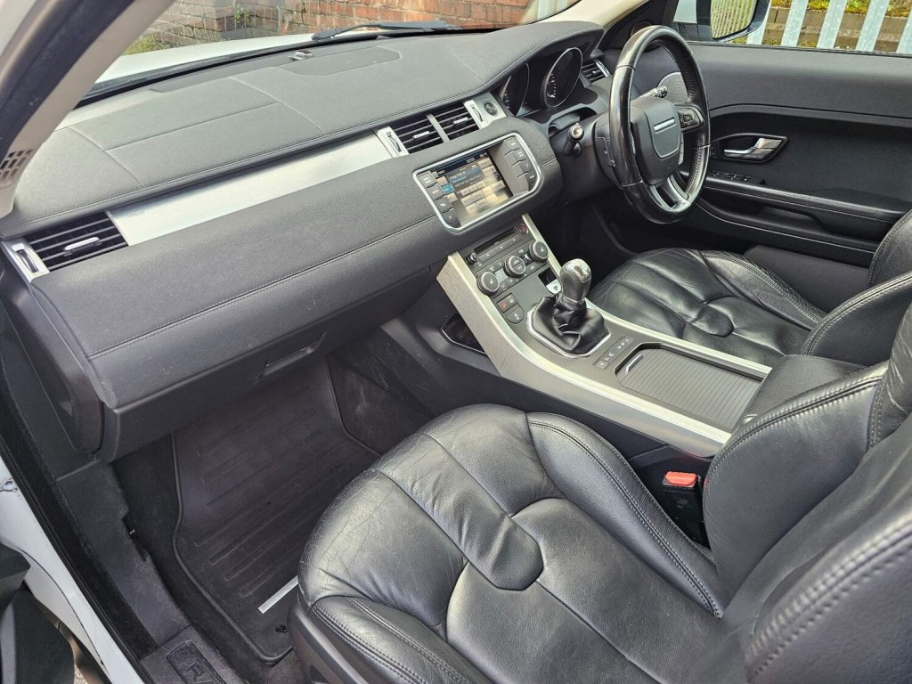 LAND ROVER RANGE ROVER EVOQUE