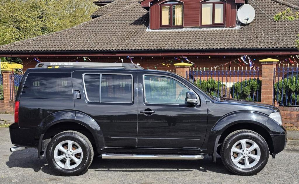 NISSAN PATHFINDER