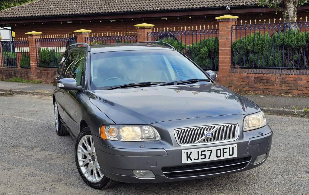 VOLVO V70