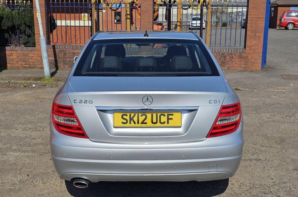 MERCEDES-BENZ C CLASS