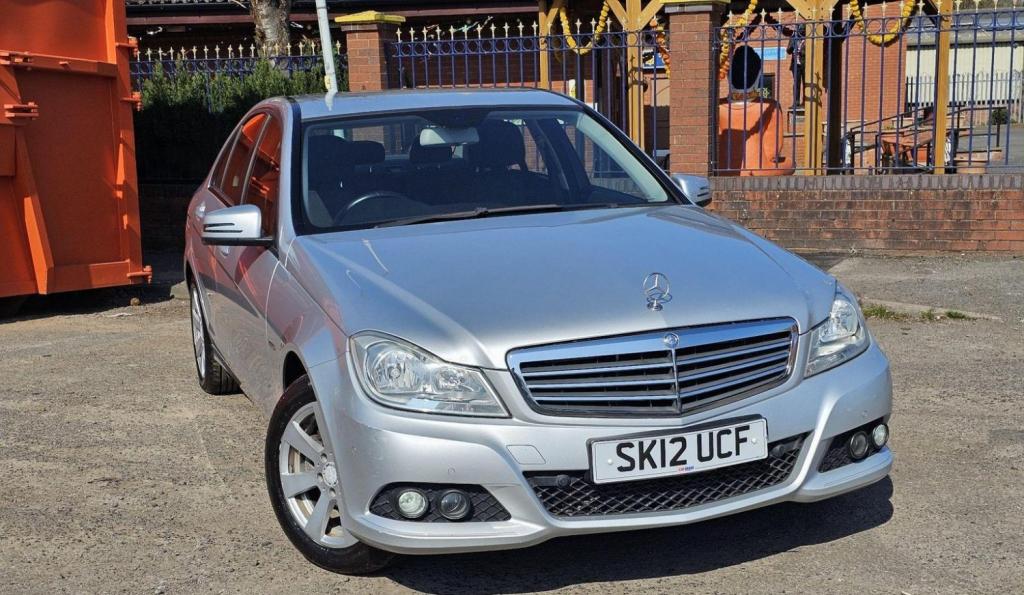 MERCEDES-BENZ C CLASS