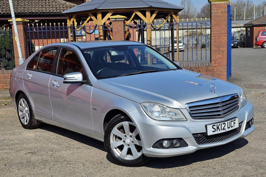 MERCEDES-BENZ C CLASS