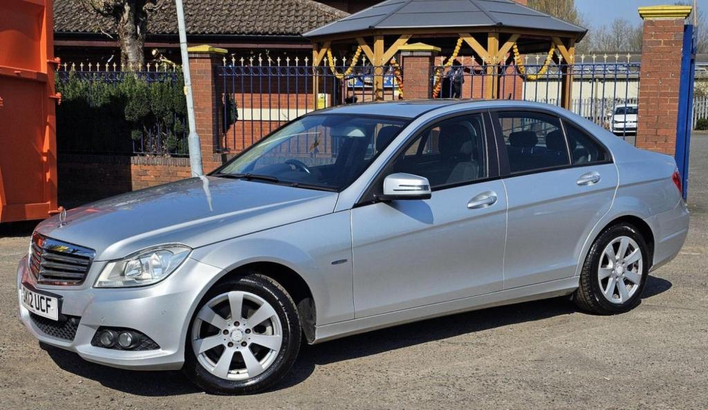 MERCEDES-BENZ C CLASS