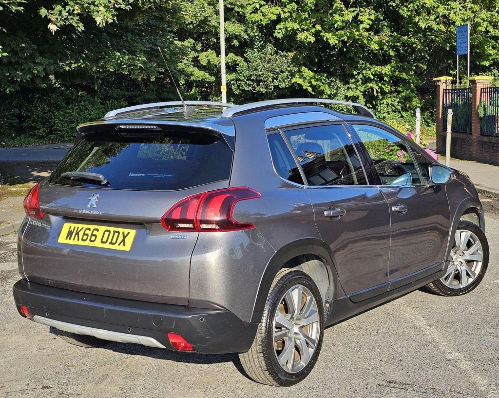 PEUGEOT 2008