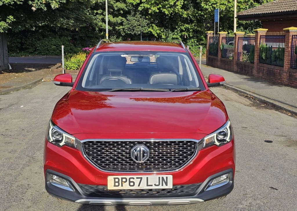 MG ZS