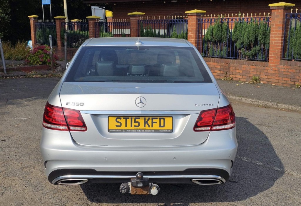 MERCEDES-BENZ E CLASS