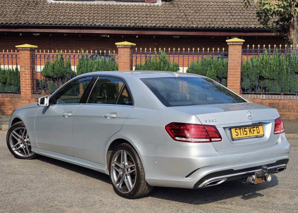 MERCEDES-BENZ E CLASS