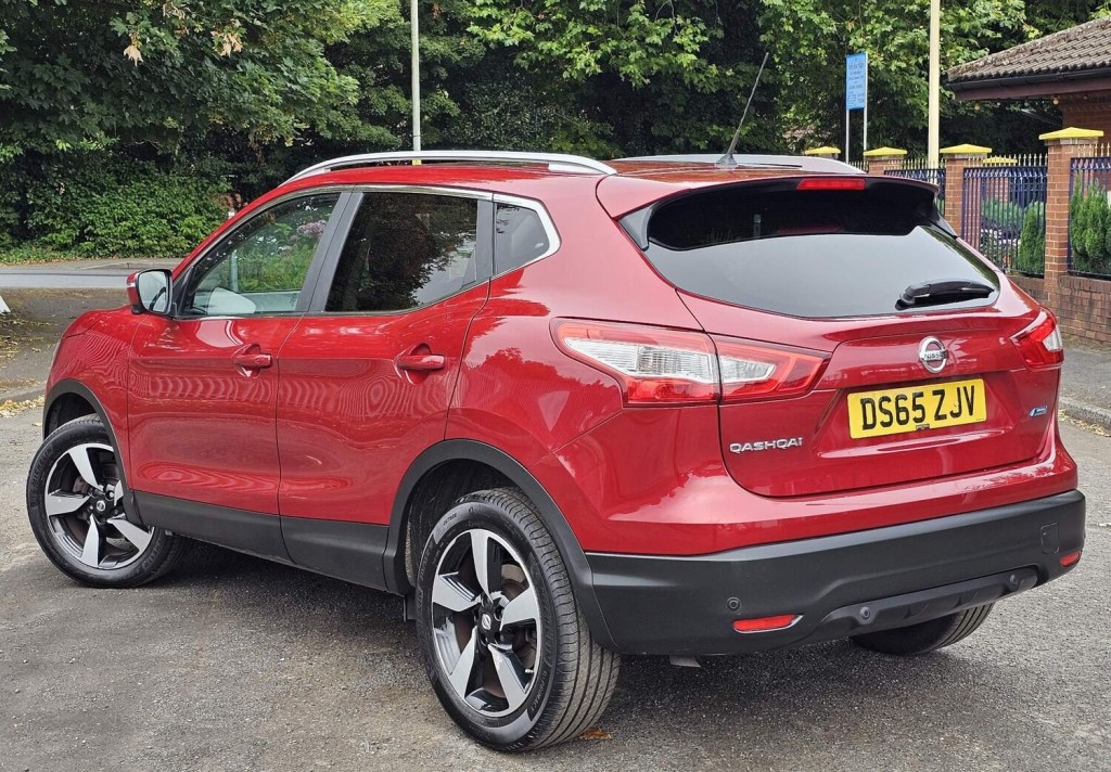 NISSAN QASHQAI