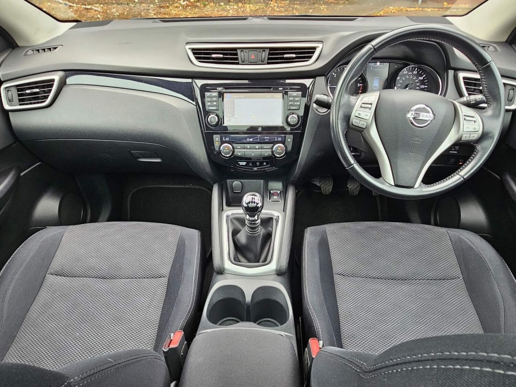 NISSAN QASHQAI