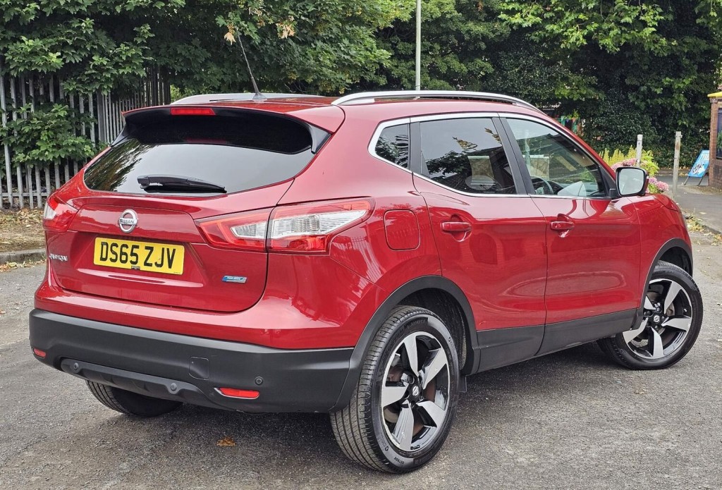 NISSAN QASHQAI