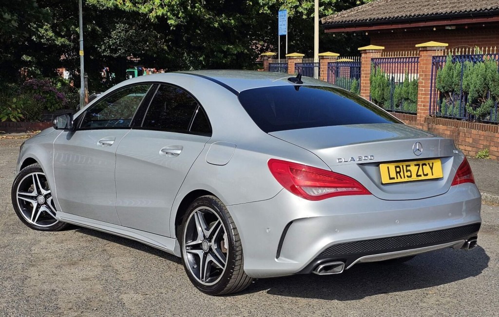 MERCEDES-BENZ CLA