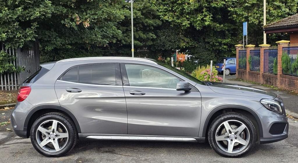 MERCEDES-BENZ GLA CLASS