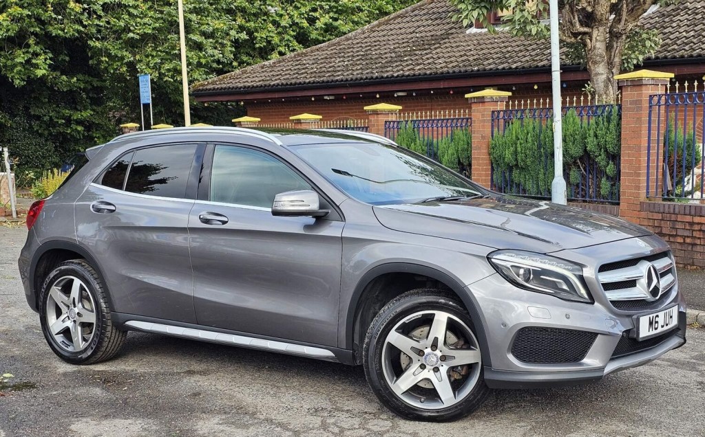 MERCEDES-BENZ GLA CLASS