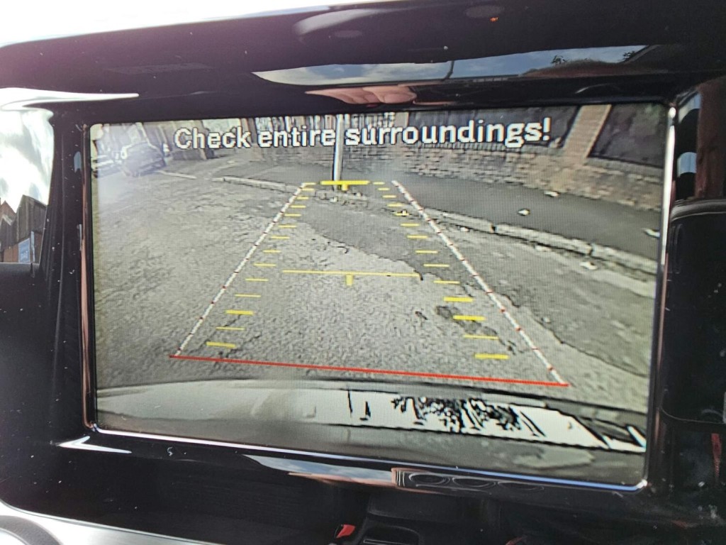 MERCEDES-BENZ GLA CLASS