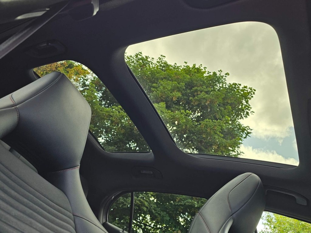 MERCEDES-BENZ GLA CLASS