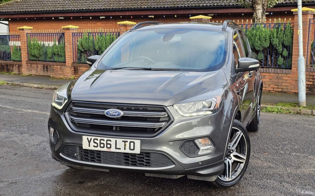 FORD KUGA