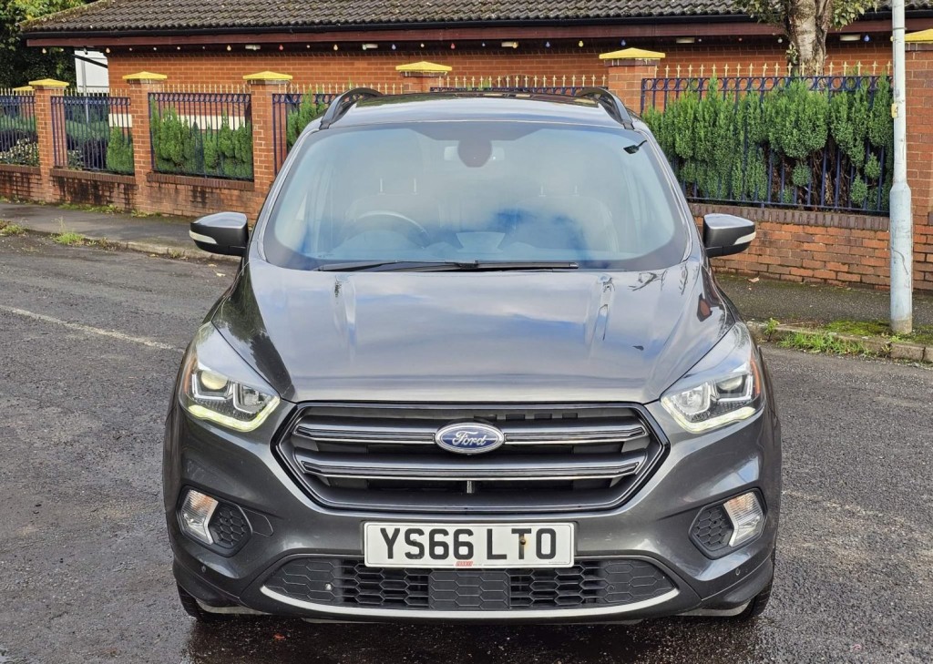 FORD KUGA