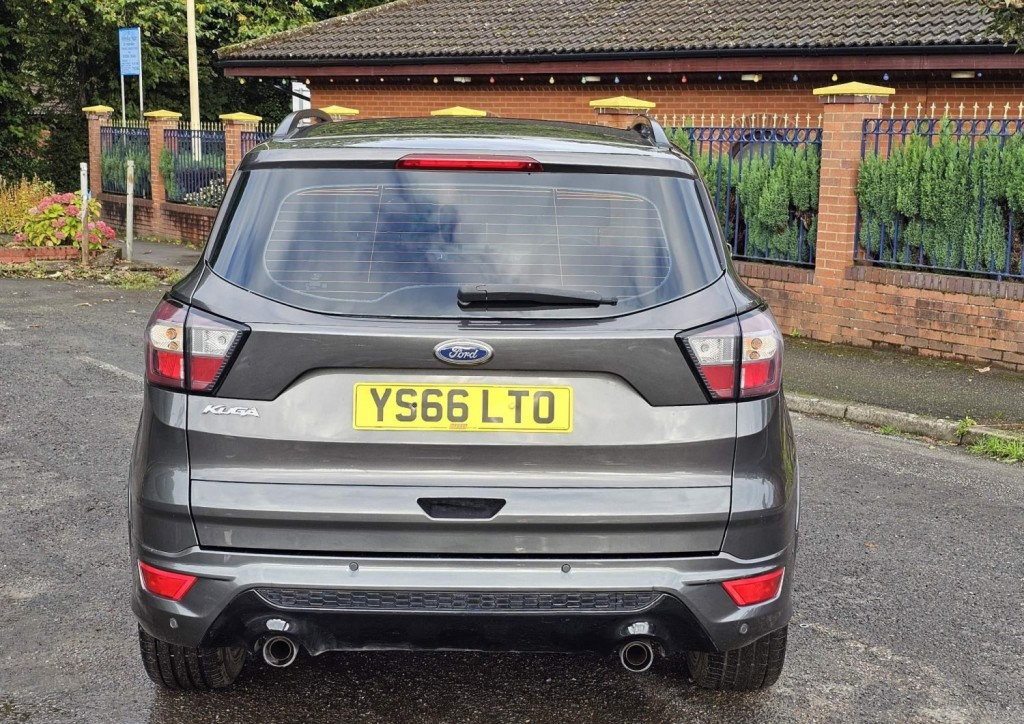 FORD KUGA