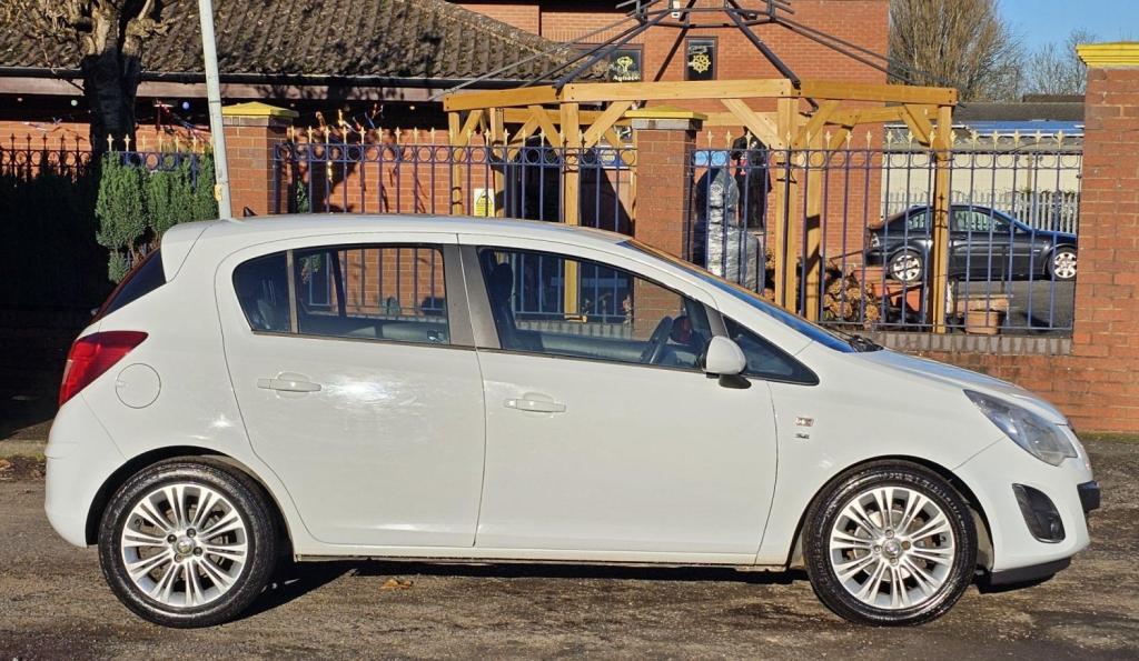 VAUXHALL CORSA