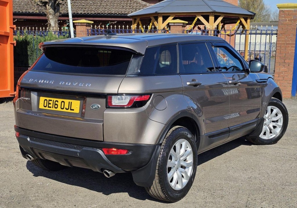 LAND ROVER RANGE ROVER EVOQUE