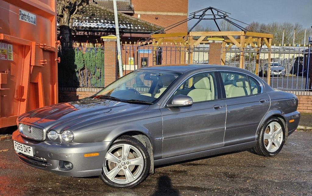 JAGUAR X-TYPE