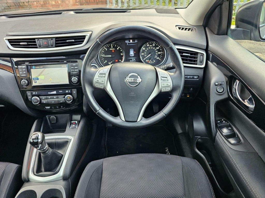 NISSAN QASHQAI