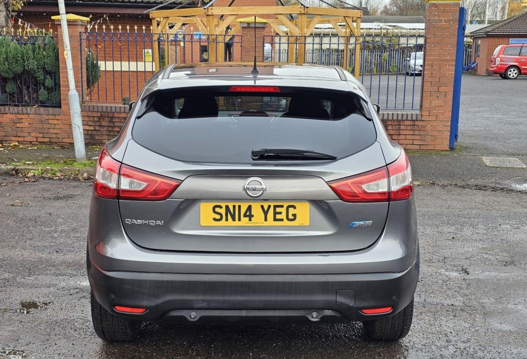 NISSAN QASHQAI