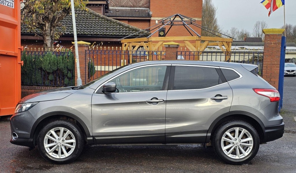 NISSAN QASHQAI