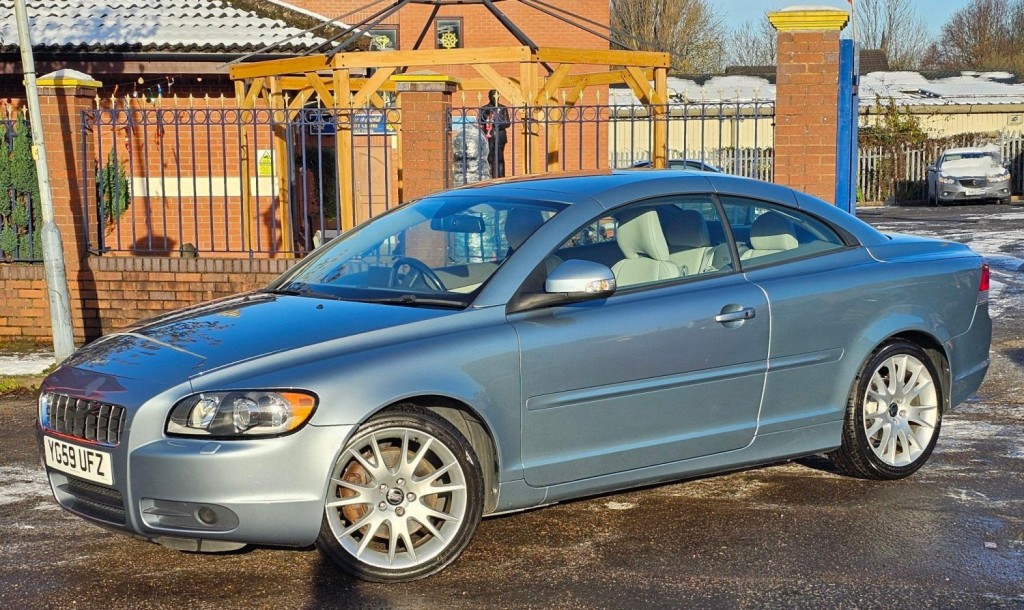 VOLVO C70