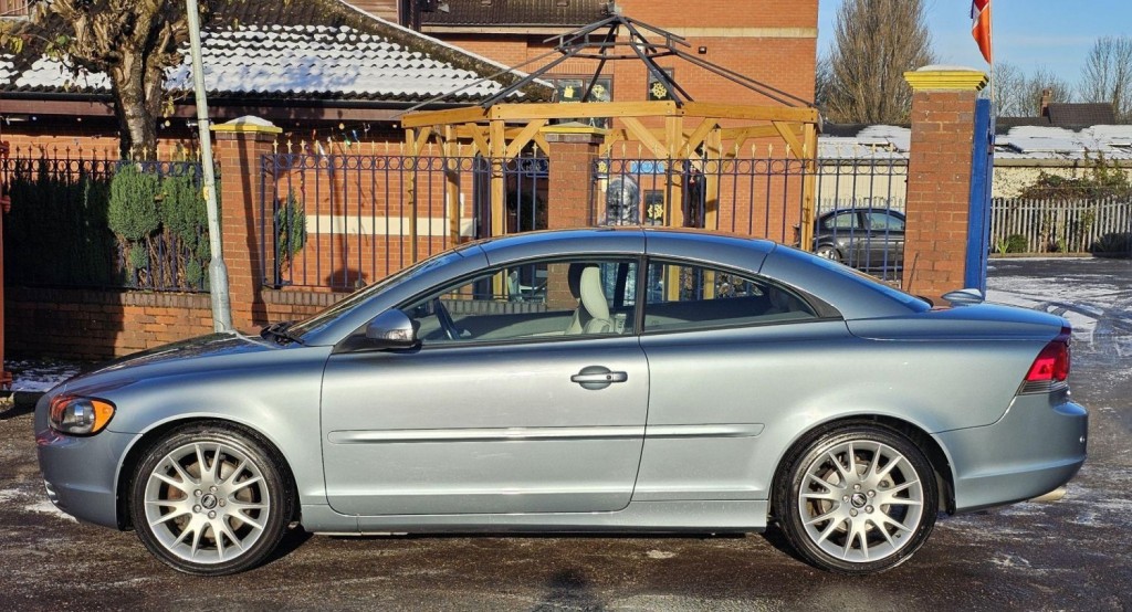 VOLVO C70
