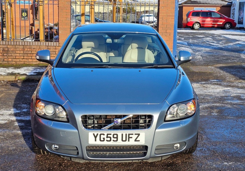 VOLVO C70