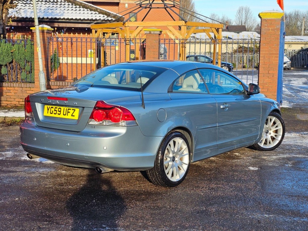 VOLVO C70