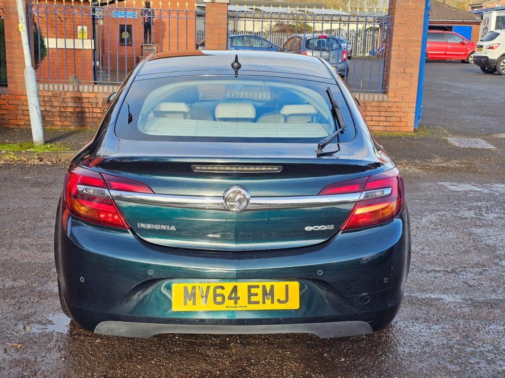 VAUXHALL INSIGNIA