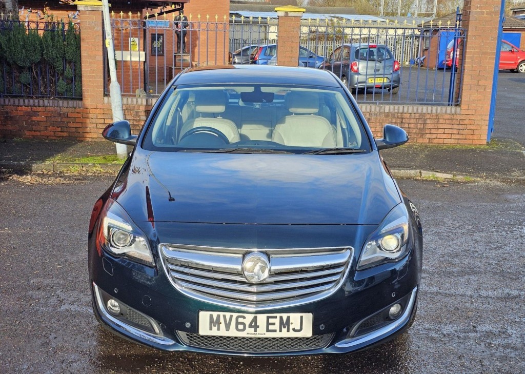 VAUXHALL INSIGNIA