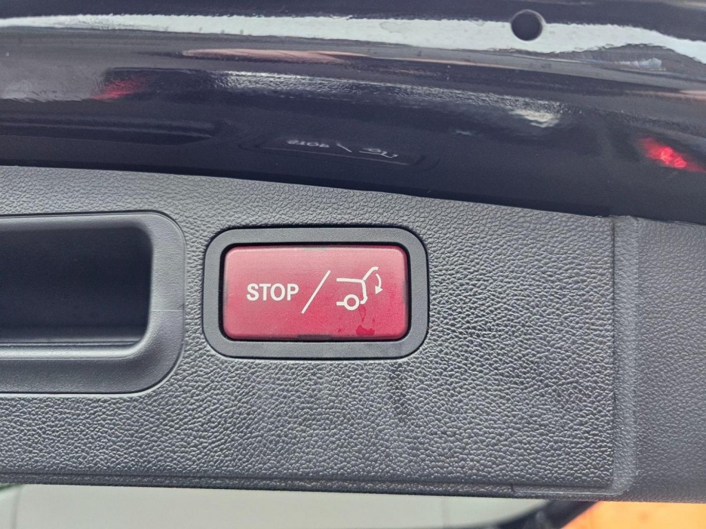 MERCEDES-BENZ M CLASS