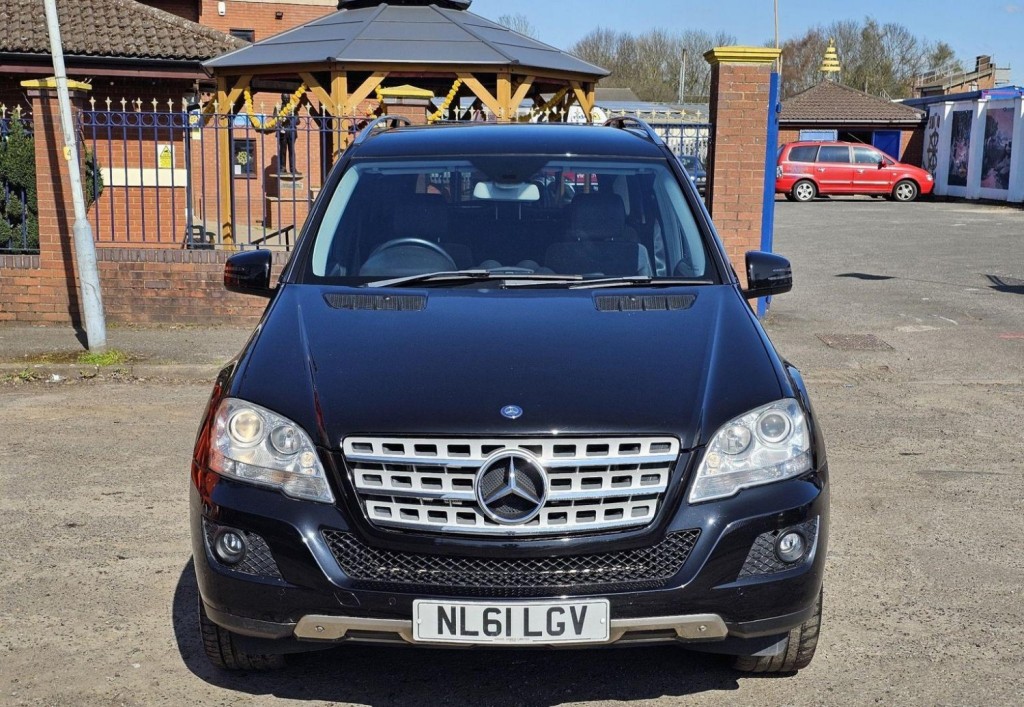 MERCEDES-BENZ M CLASS