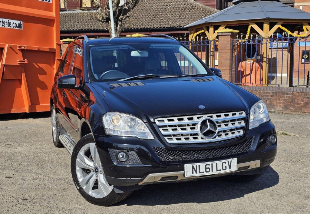 MERCEDES-BENZ M CLASS