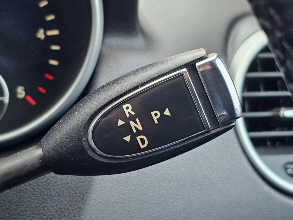 MERCEDES-BENZ M CLASS