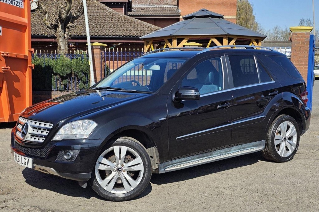 MERCEDES-BENZ M CLASS