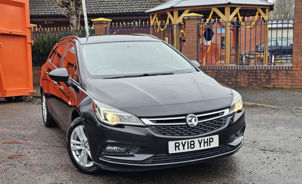 VAUXHALL ASTRA