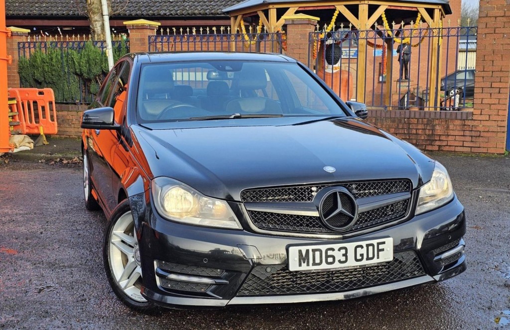 MERCEDES-BENZ C CLASS