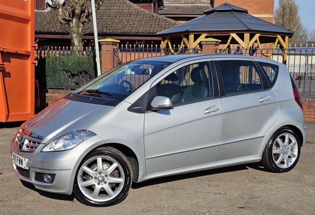 MERCEDES-BENZ A CLASS