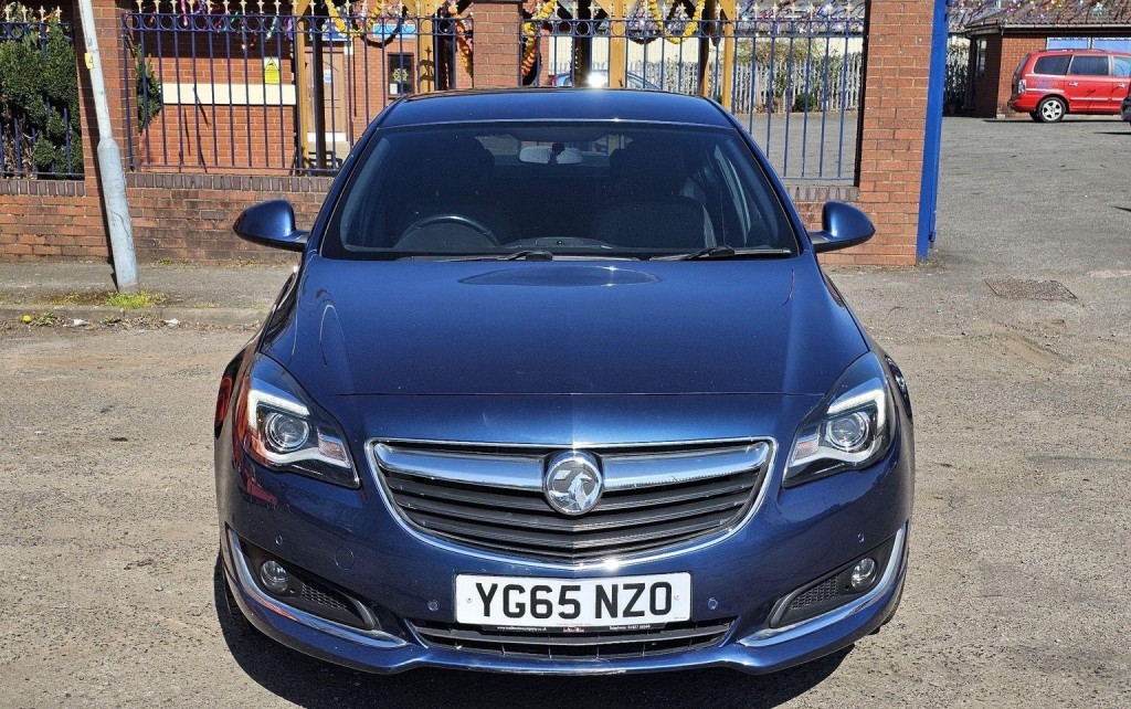 VAUXHALL INSIGNIA