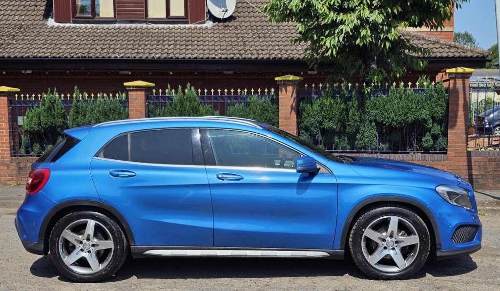 MERCEDES-BENZ GLA CLASS